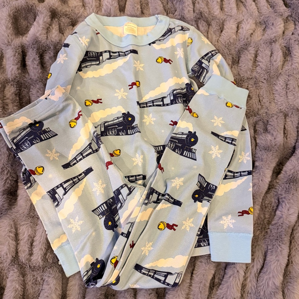 Hanna Andersson Polar Express Pajama Set